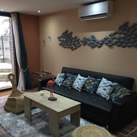 Le Rouge & Blanc Bed & Breakfast Saint-Maurice-le-Vieil Dış mekan fotoğraf