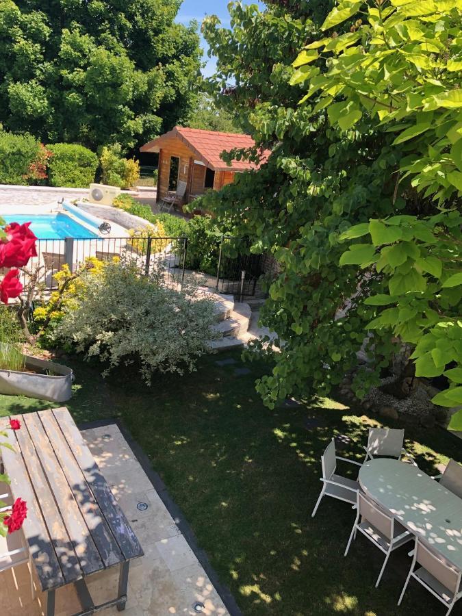 Le Rouge & Blanc Bed & Breakfast Saint-Maurice-le-Vieil Dış mekan fotoğraf