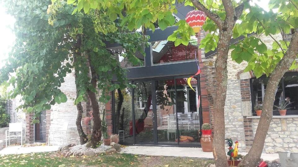 Le Rouge & Blanc Bed & Breakfast Saint-Maurice-le-Vieil Dış mekan fotoğraf