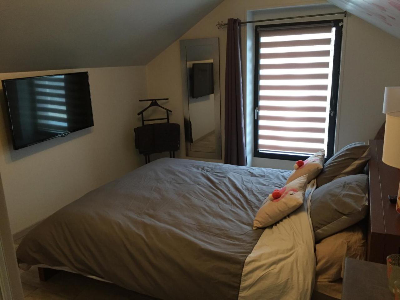 Le Rouge & Blanc Bed & Breakfast Saint-Maurice-le-Vieil Dış mekan fotoğraf