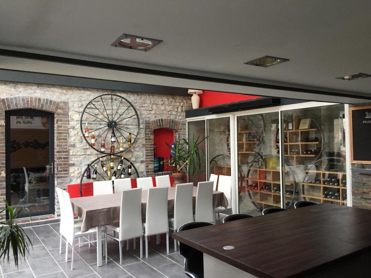 Le Rouge & Blanc Bed & Breakfast Saint-Maurice-le-Vieil Dış mekan fotoğraf